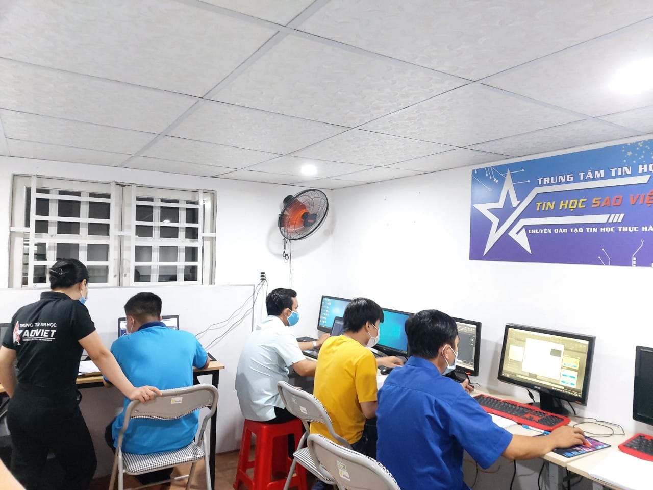 khóa học tin học cấp tốc ở Hà Nội
