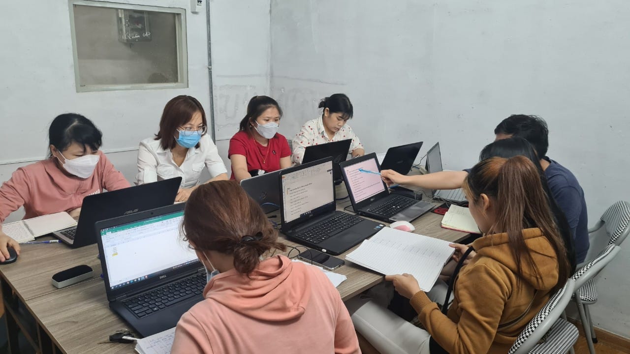 lớp học kế toán ở Dĩ An