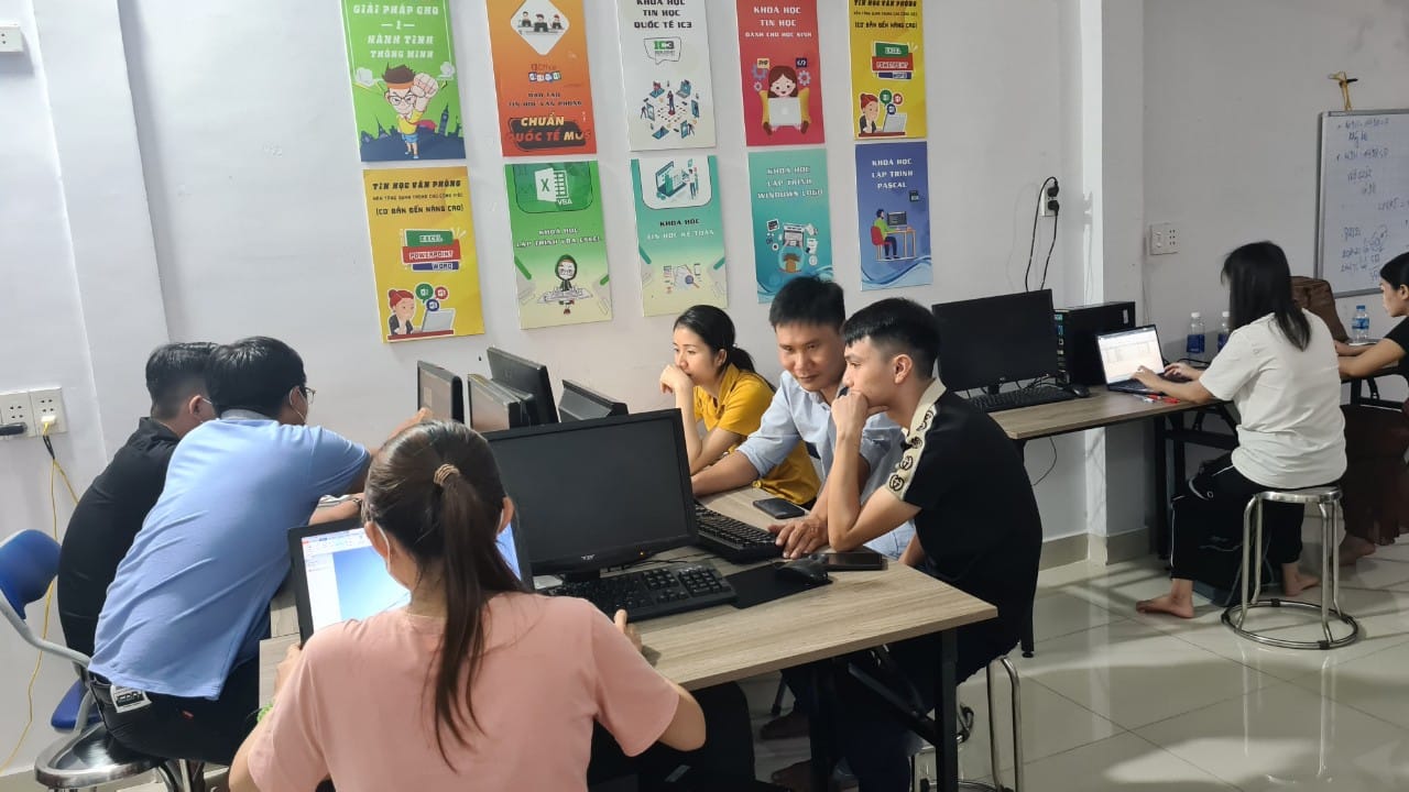 đào tạo quảng cáo Facebook Ads ở Bình Dương