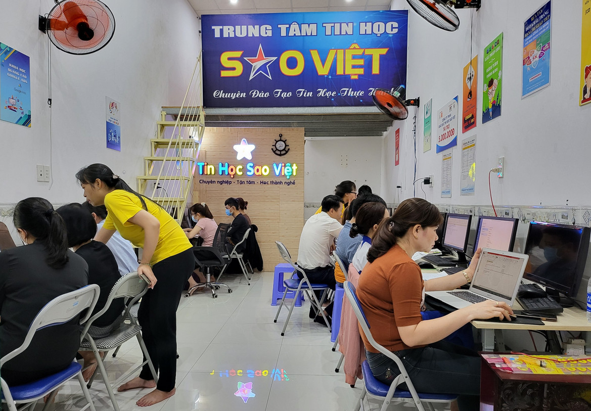 tin học sao việt