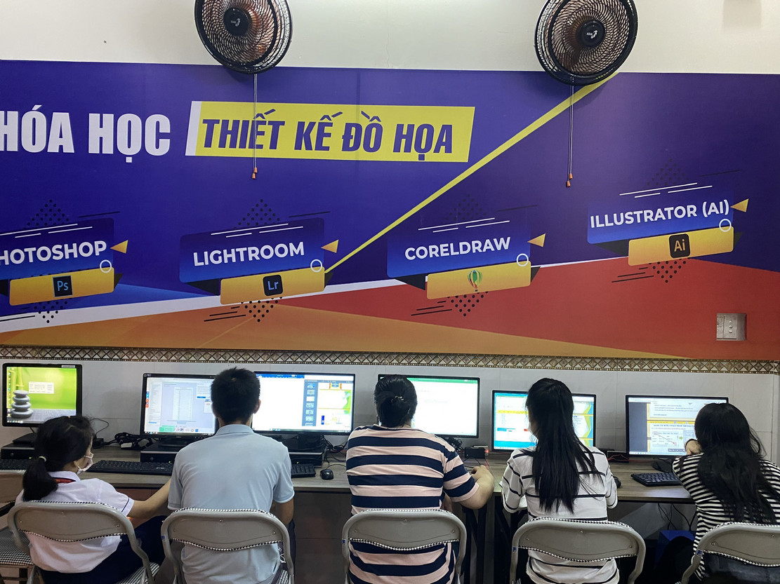 khóa học photoshop quận 9