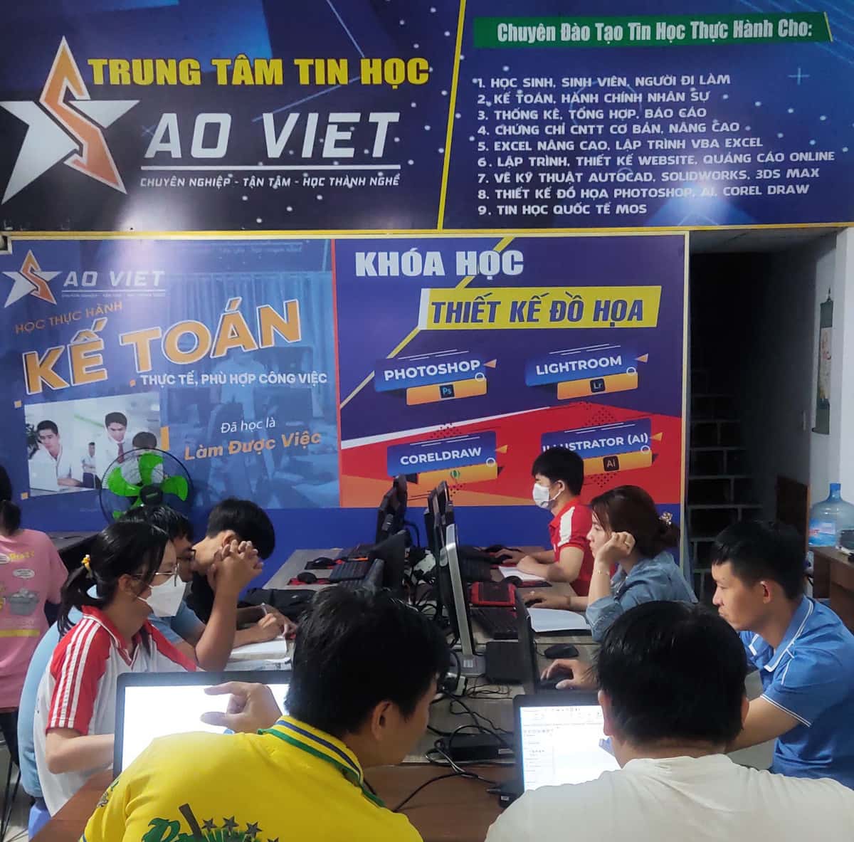 trung tâm đào tạo illustrator