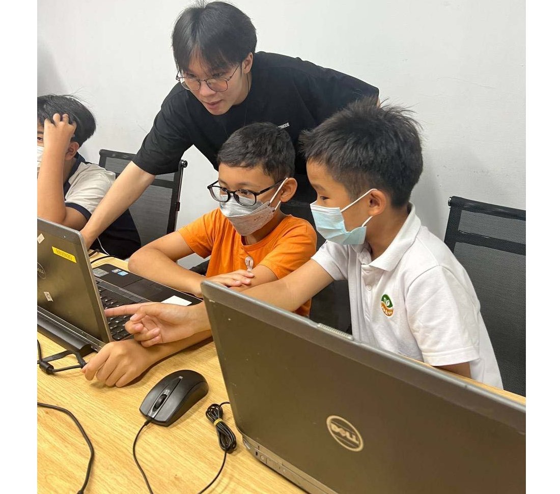 lớp học lập trình trẻ em