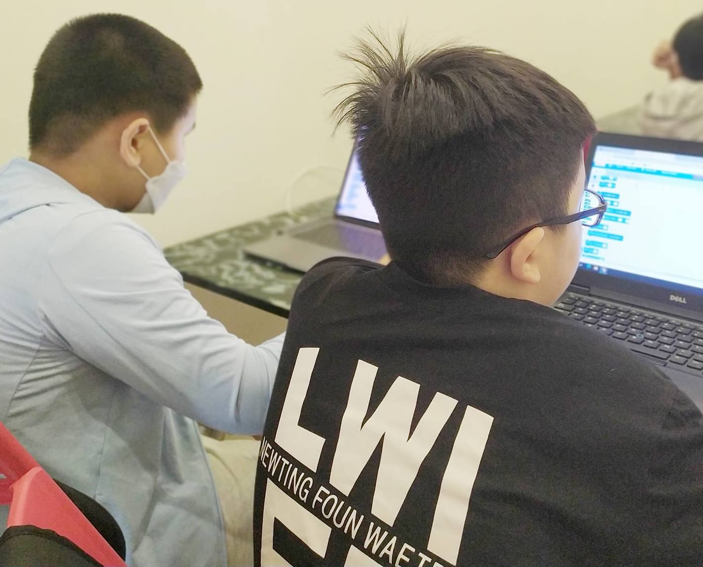 hình ảnh khóa học lập trình cho trẻ em quận 7