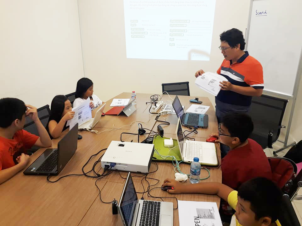 hình ảnh lập trình cho trẻ em quận 7