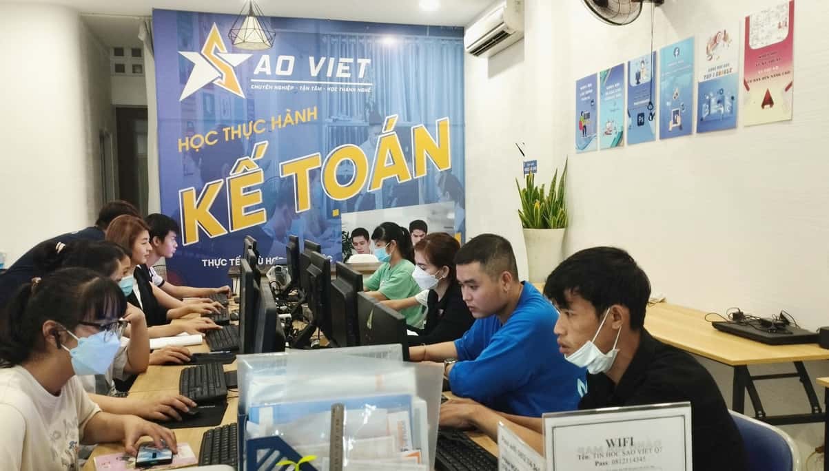 học kế toán cấp tốc đống đa