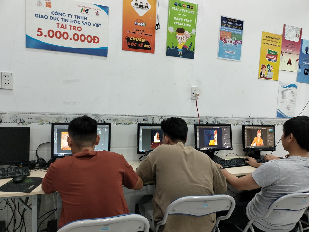 Khoá học Photoshop tại Hà Nội