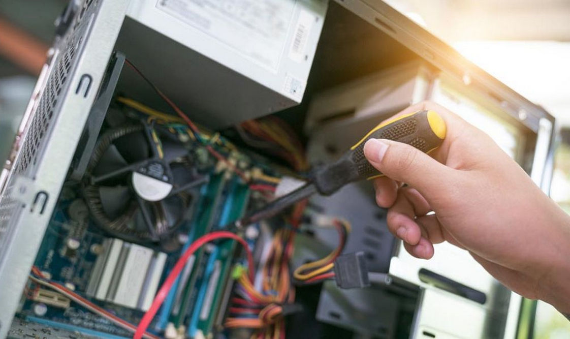 khóa học sửa máy tính