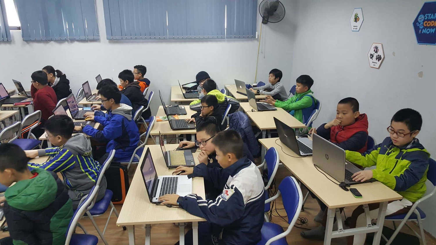 lớp học lập trình cho trẻ em tại quận 5