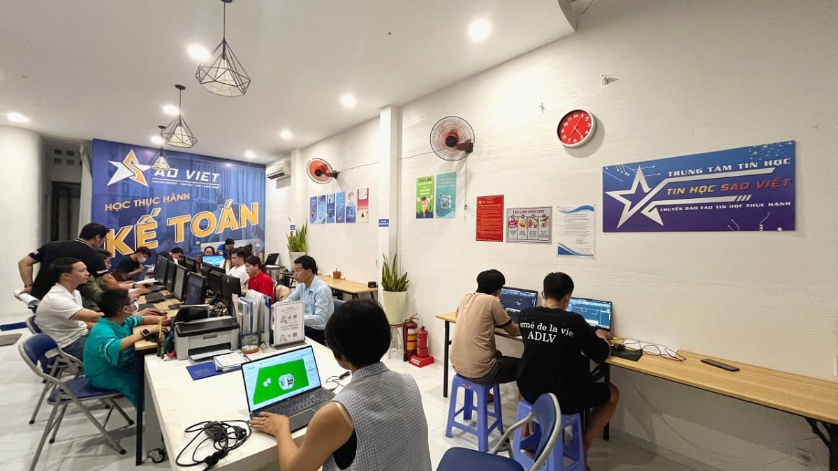 Dạy thiết kế đồ hoạ tại Hai Bà Trưng Hà Nội