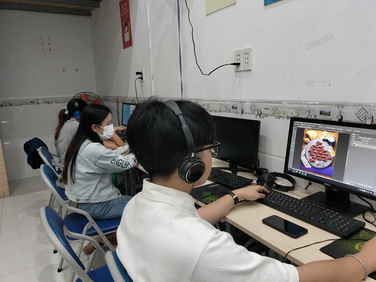 Trung tâm đào tạo thiết kế đồ hoạ tại Hai Bà Trưng