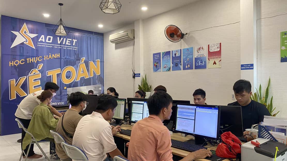 khóa học hành chính nhân sự