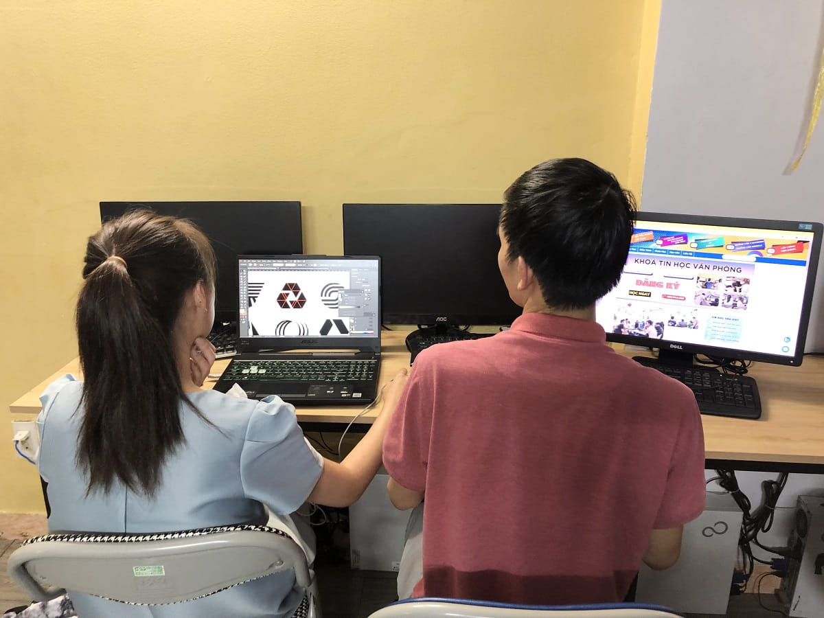 Học thiết kế đồ hoạ ngắn hạn tại Bắc từ Liêm