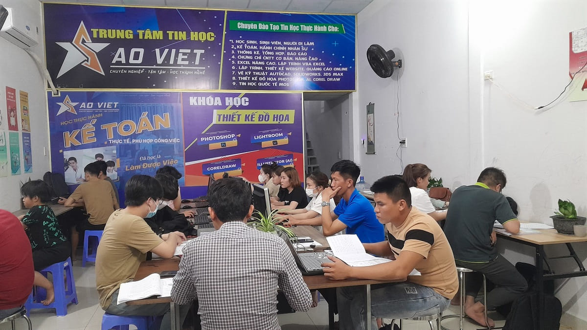 Trung tâm dạy thiết kế đồ hoạ tại Hoàn Kiếm Hà Nội