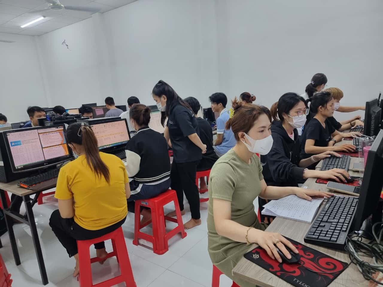 Học MOS tại Bình Thạnh