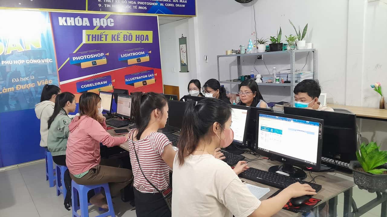 Luyện thi mos tại Dĩ An