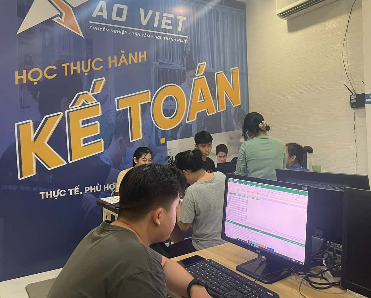 học kê khai thuế