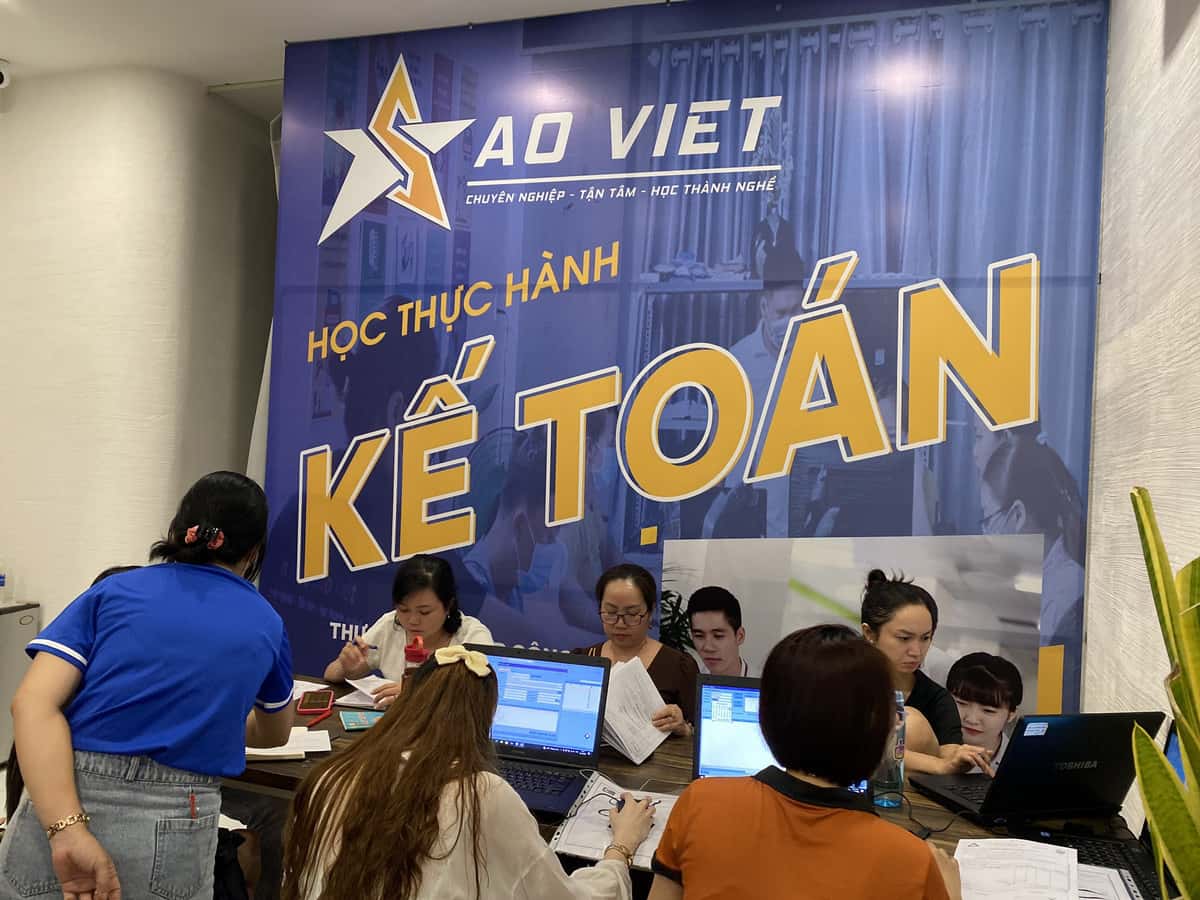 Khóa học nghiệp vụ kế toán