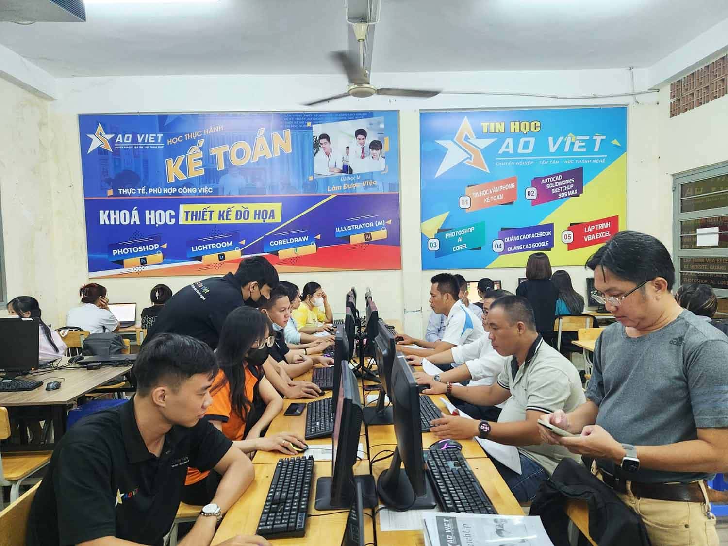 Khóa học tin học văn phòng tại Trung Tâm Tin Học Sao Việt