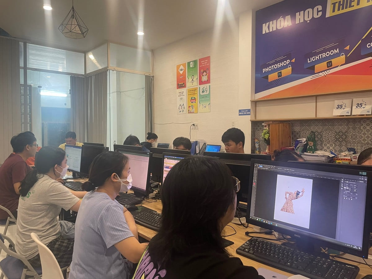 Tuyển dụng giáo viên dạy illustrator tại TPHCM