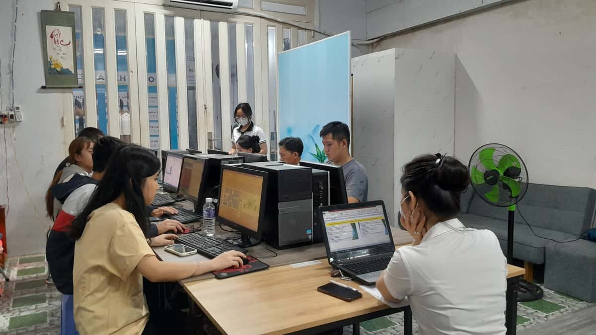 Trung tâm đào tạo khóa học xuất nhập khẩu