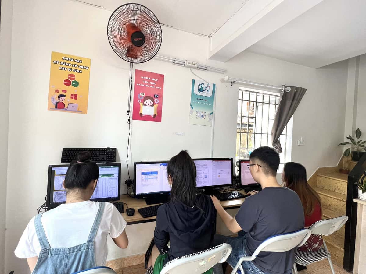 lớp học hành chính nhân sự tại Thủ Đức