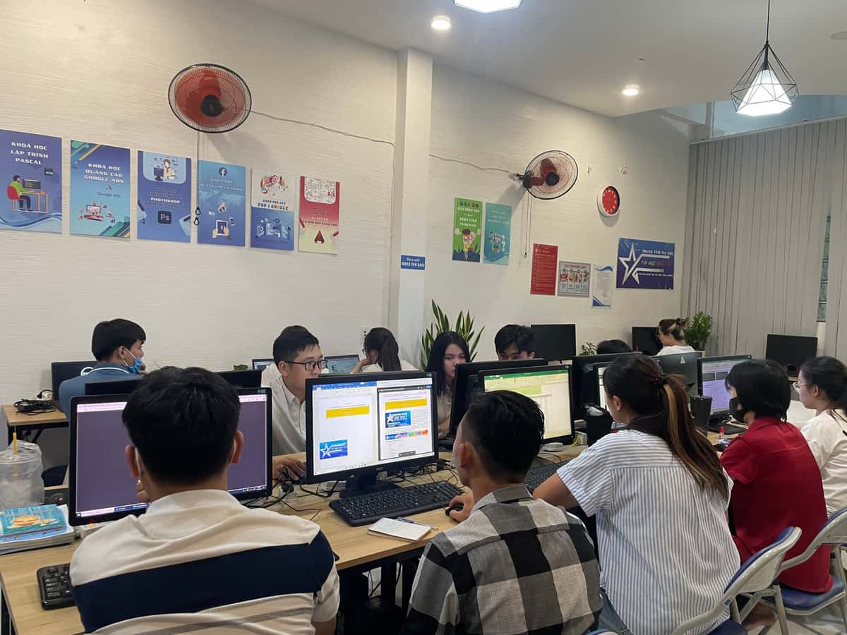 Khóa học tin học văn phòng MOS 