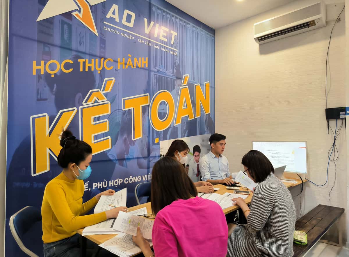 khóa học kế toán