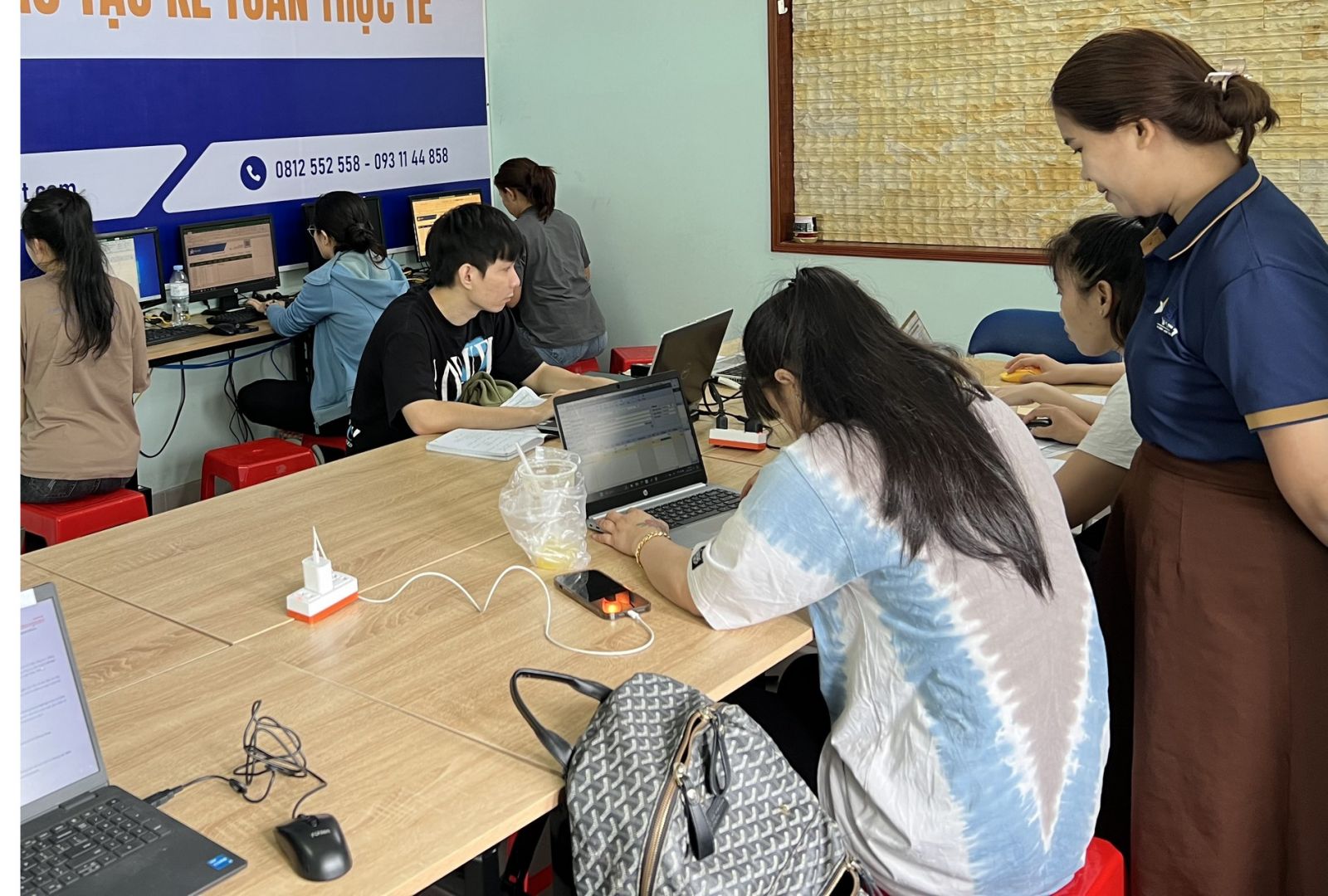 Khóa Học Hành Chính Nhân Sự