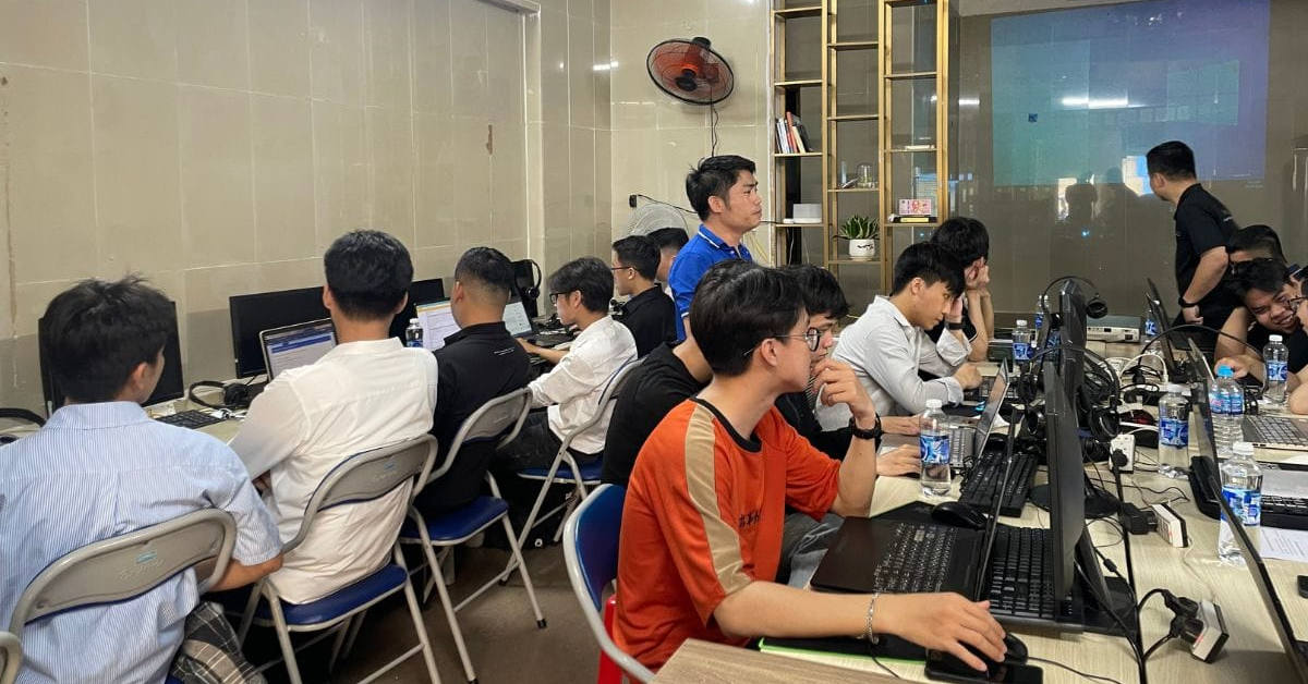 Các Bạn Phù Hợp Với Khóa Học