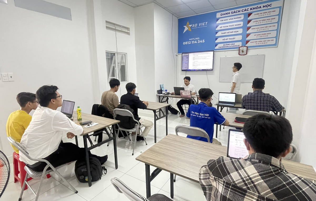 CHUYÊN VIÊN HÀNH CHÍNH NHÂN SỰ TỔNG HỢP