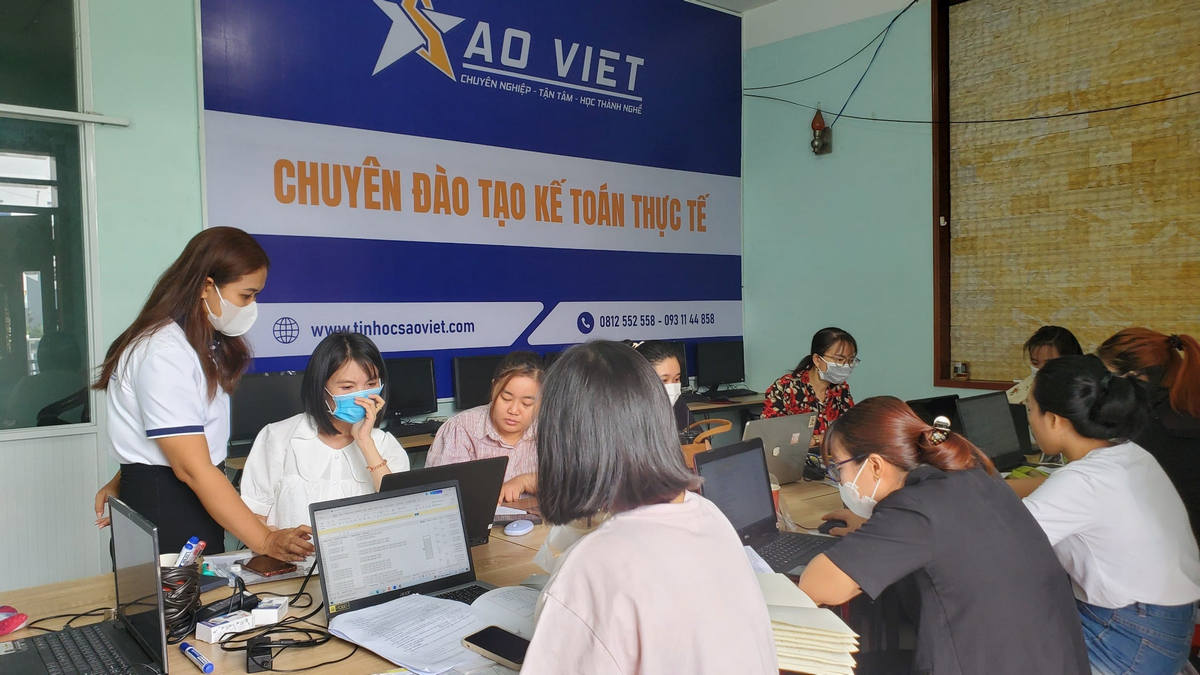 Khóa Học Hành Chính Nâng Cao