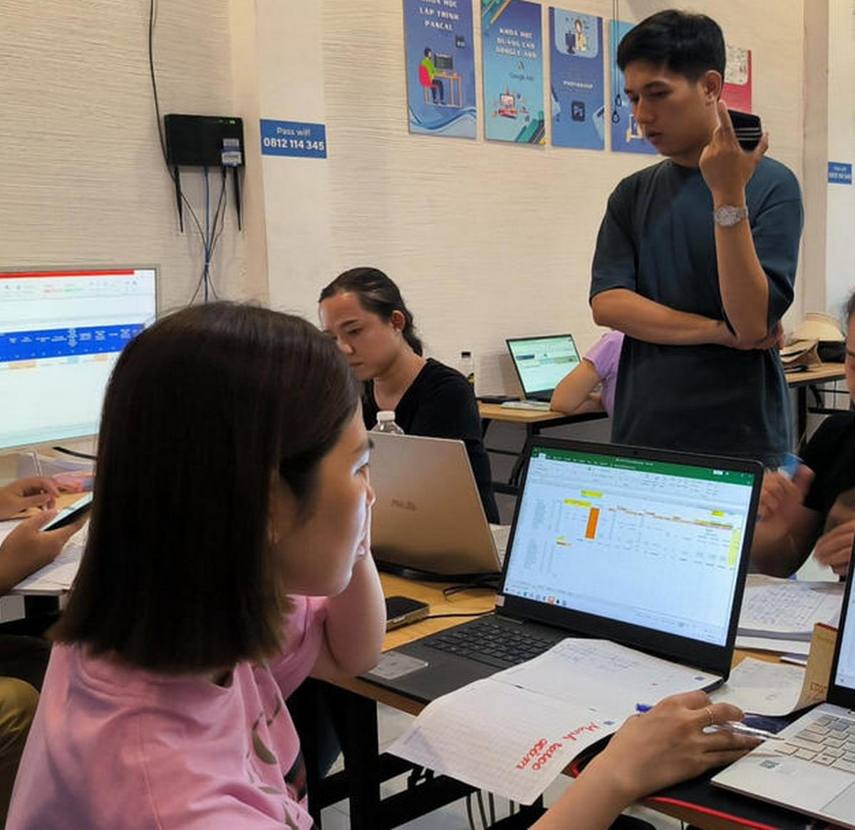 Đào Tạo Nghiệp Vụ Hành Chính Nhân Sự Thực Tế Tại Tin Học Sao Việt