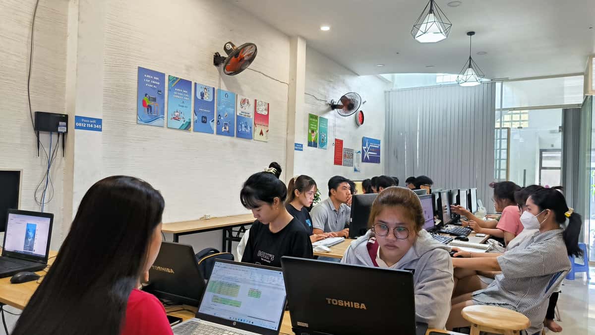 Khóa học thiết kế nội thất ngắn hạn