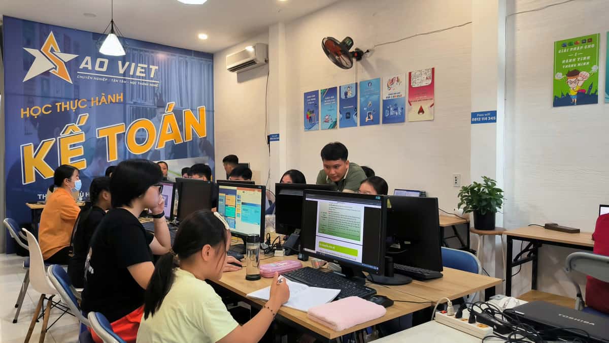 Học kế toán cơ bản