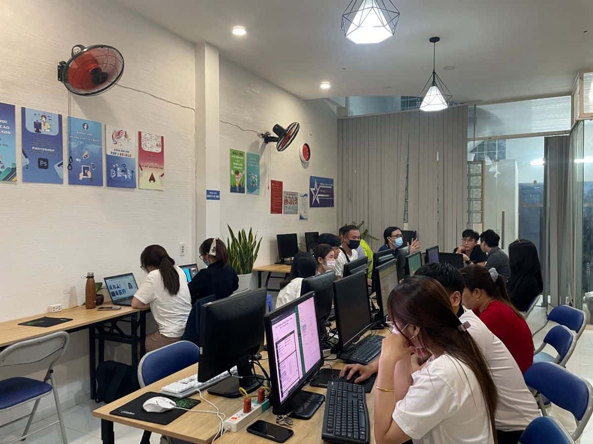 khóa học luyện thi chứng chỉ tin học