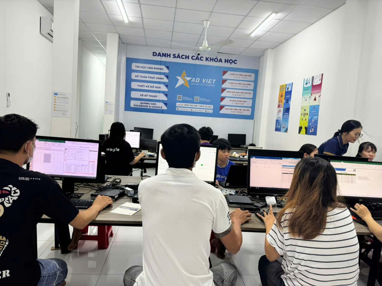 Học word cơ bản