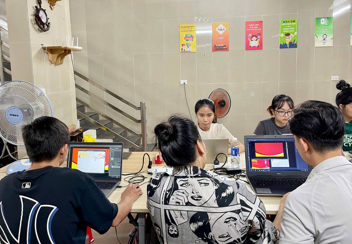 đối tượng học viên trong khóa học photoshop tại bình tân