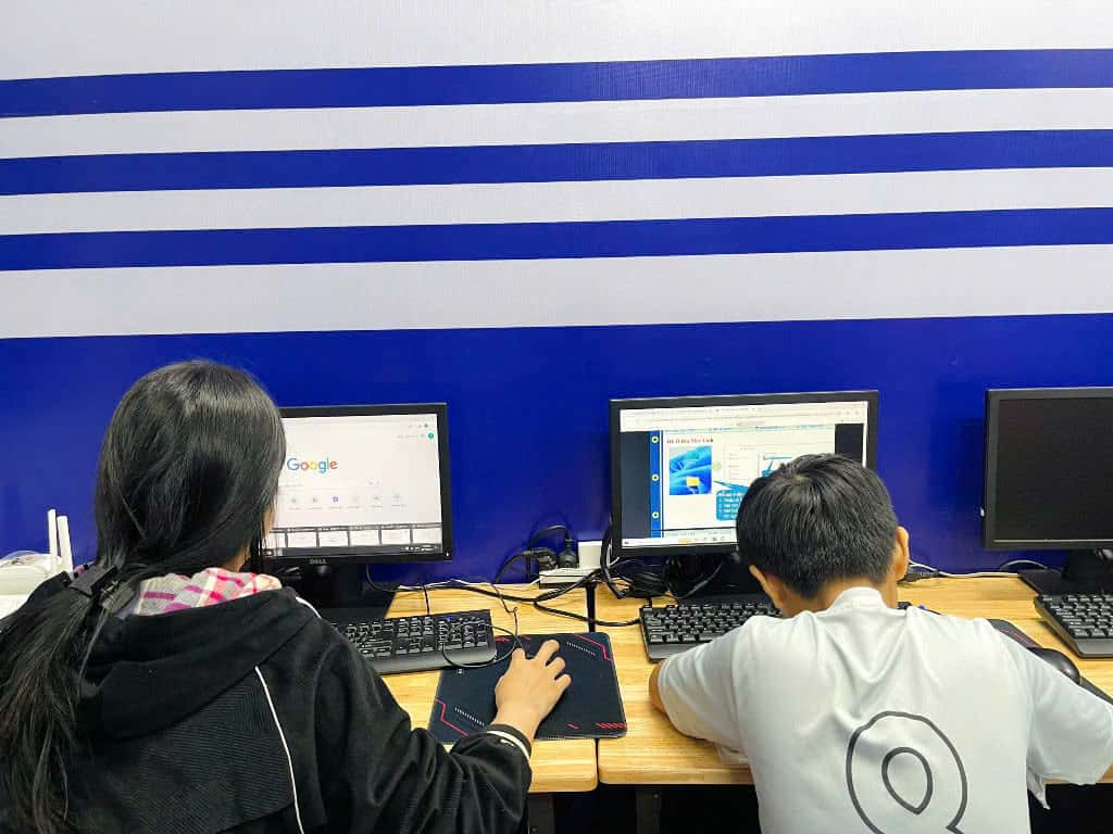 khóa học máy tính văn phòng