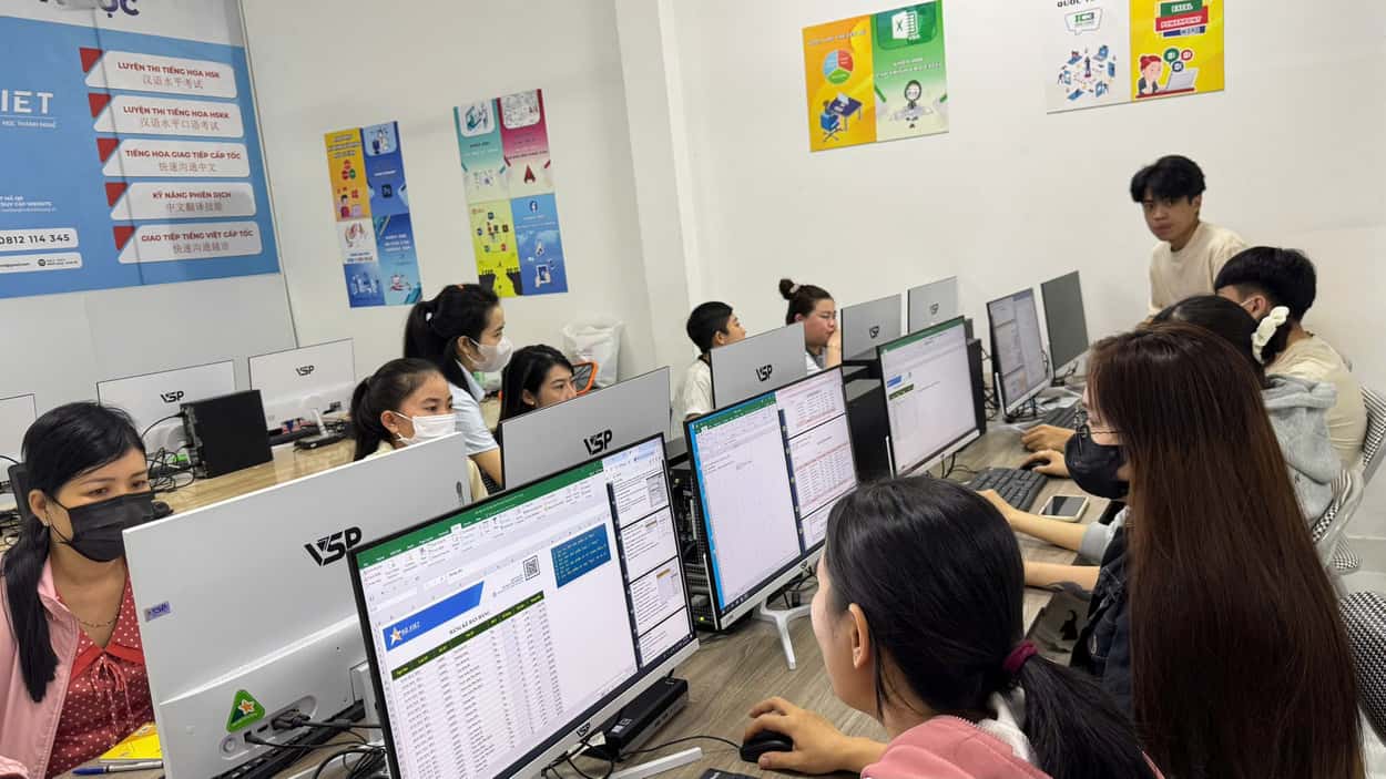 Trung Tâm Đào Tạo AI Tại Tp HCM