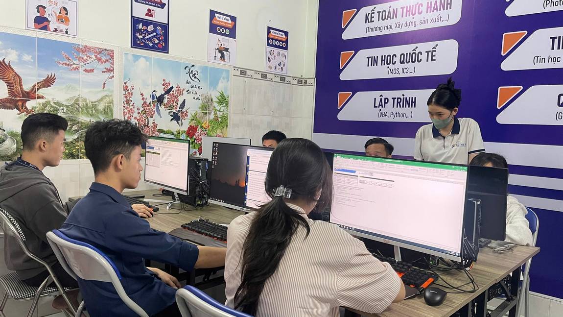 Mục tiêu khóa học ứng dụng AI trong quản lý dự án