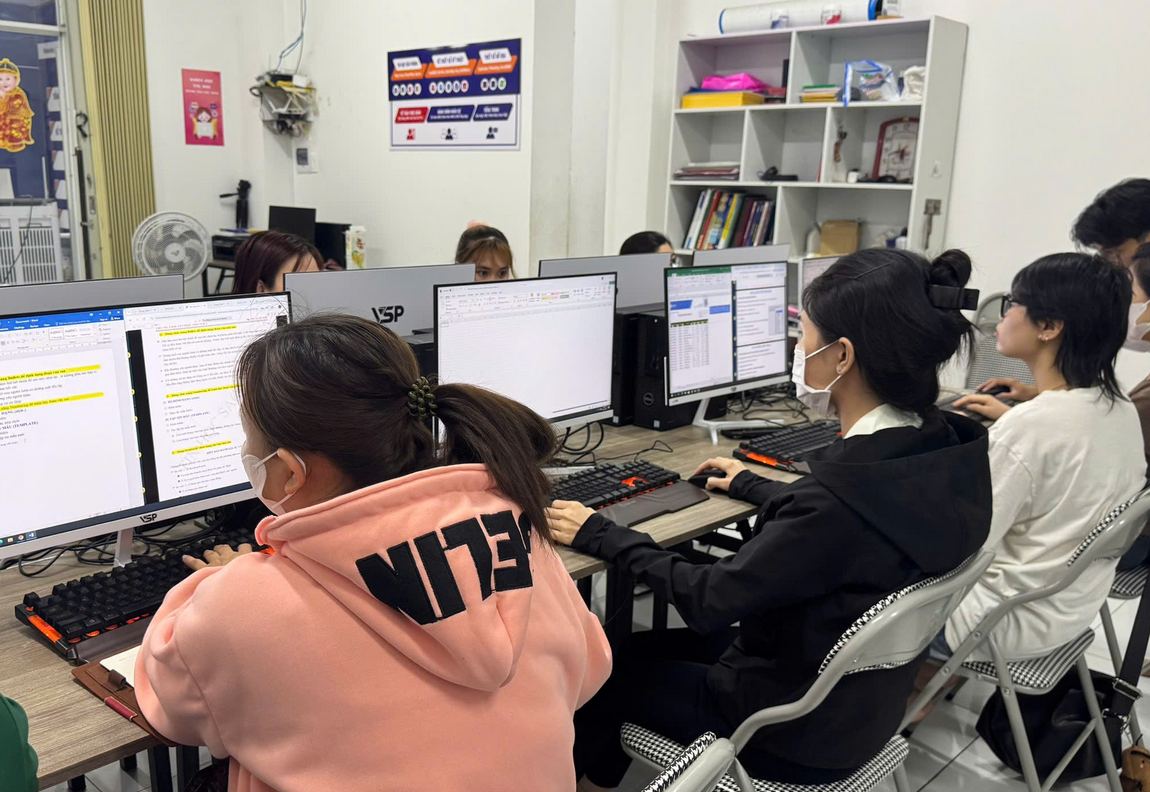 Nội Dung Chính Trong Khóa Học Ứng Dụng AI Trong Marketing