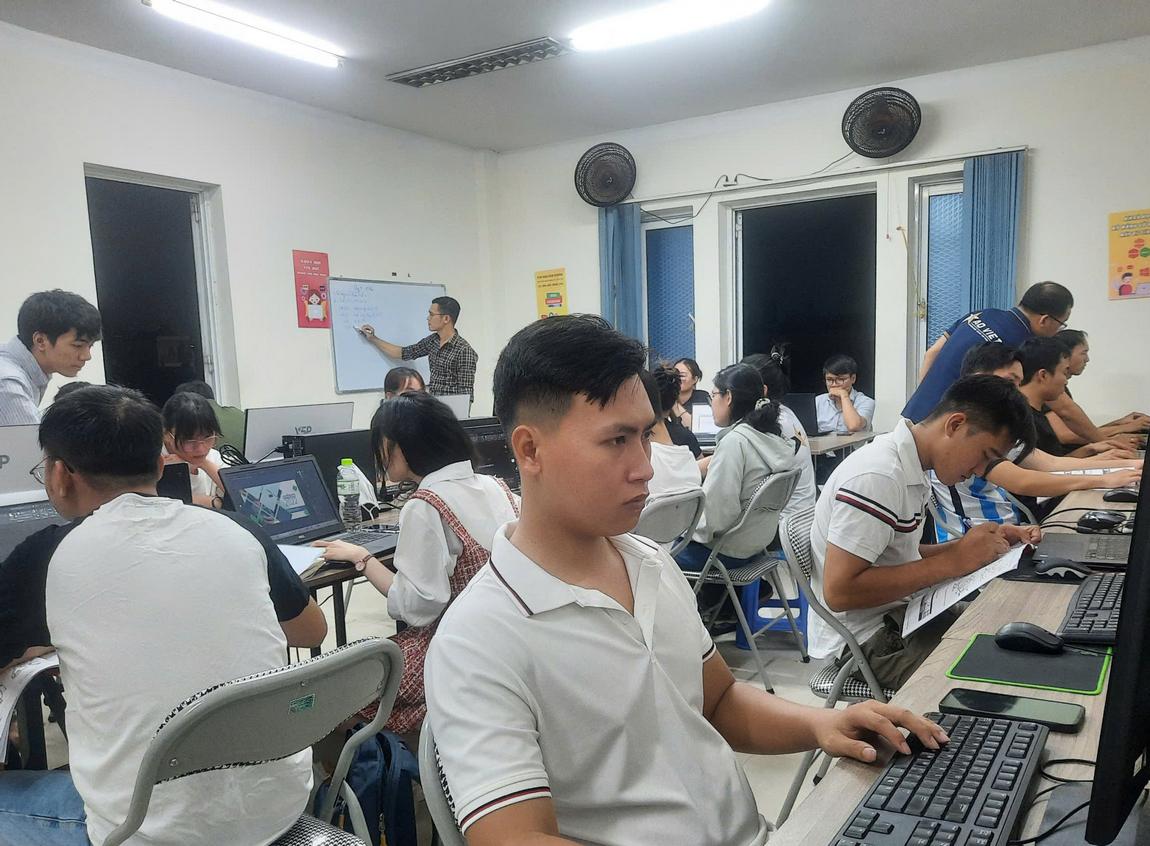 Vì Sao Bạn Nên Chọn Trung Tâm Tin Học Sao Việt Để Chuyên Sâu Về AI Tạo Sinh