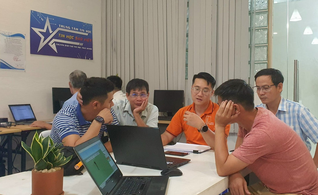 Khóa Học AI Ở Quận Bình Tân