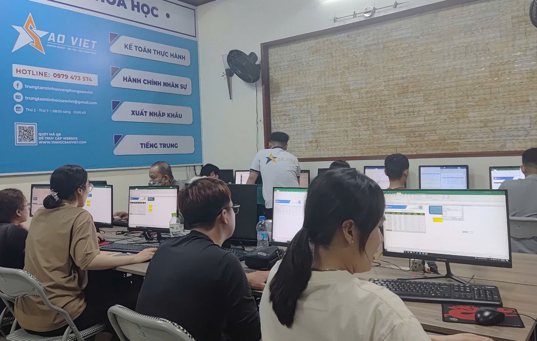 Khóa Học AI ở TP Thủ Đức