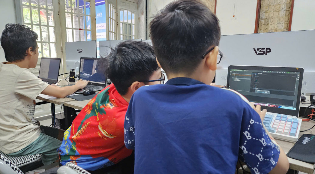 khóa học AI dành cho trẻ em ở biên hòa