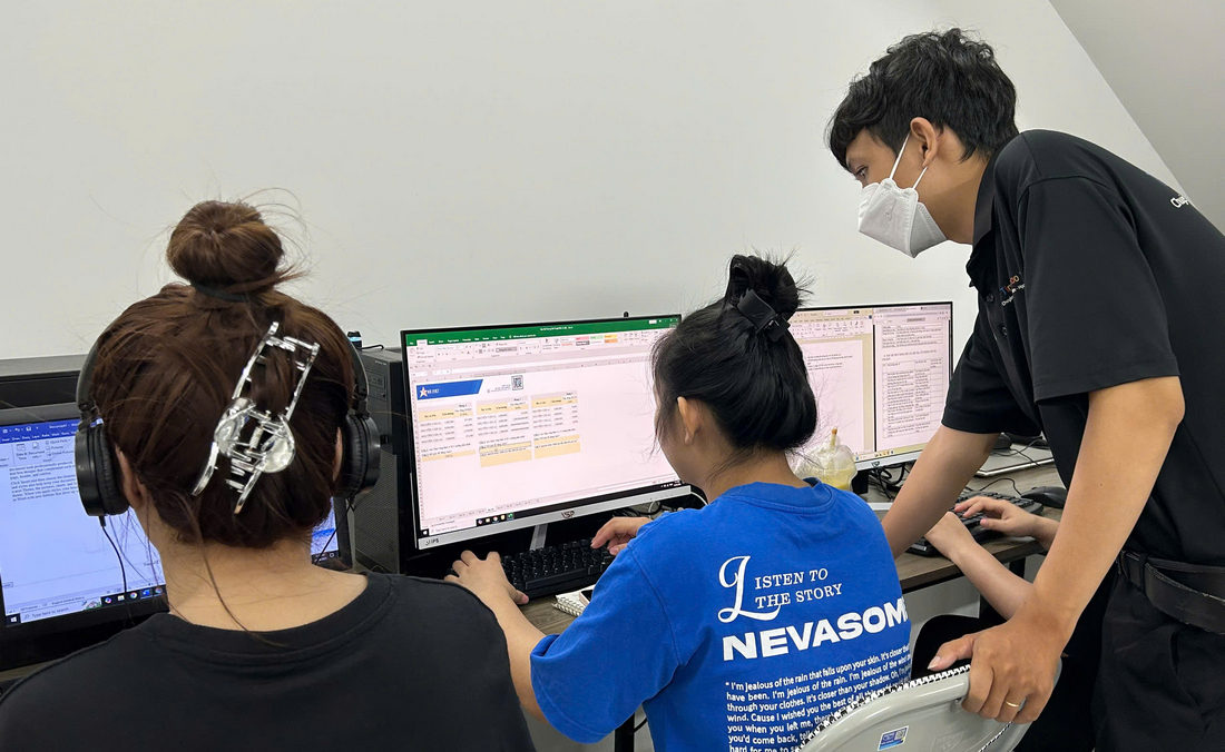 Khóa học AI trong văn phòng ở đồng nai