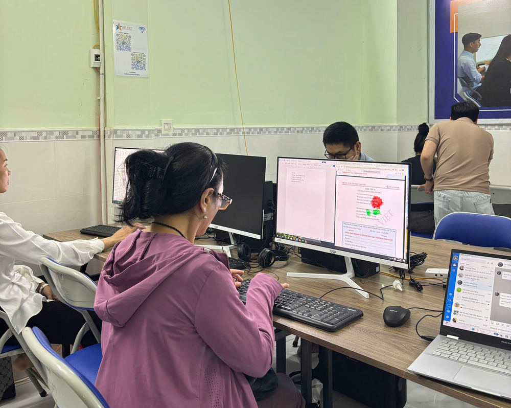 Lợi Ích Khi Tham Gia Khóa Học AI Trong Văn Phòng