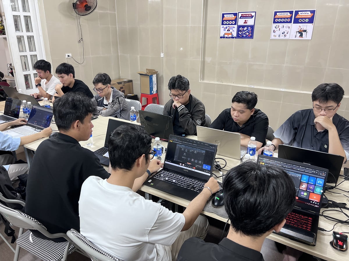 Báo cáo thực tập Tin Học Sao Việt