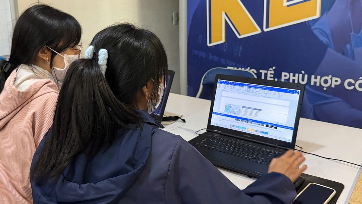 Gia sư đào tạo AI